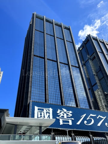 灣仔海港中心2相連戶 呎租叫48元